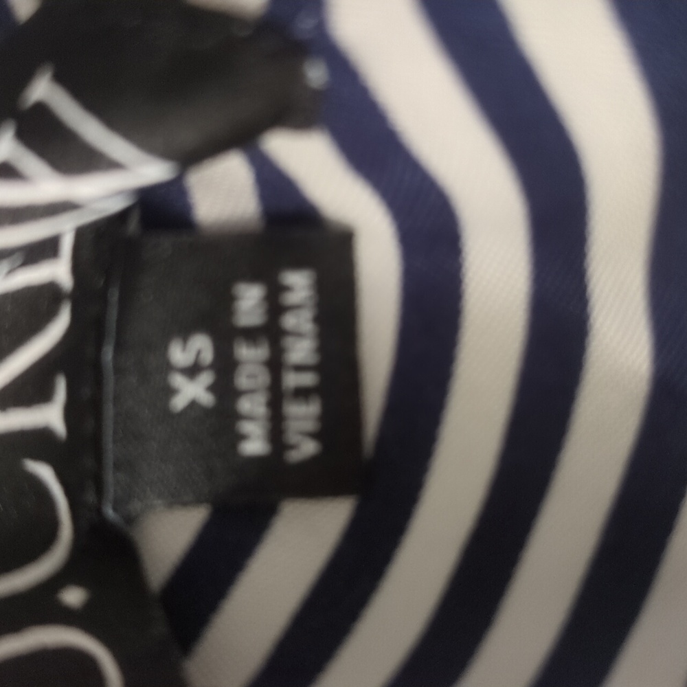 J. Crew Navy and White Striped Shirt / BLOUSE Size Xs - Picture 6 of 6